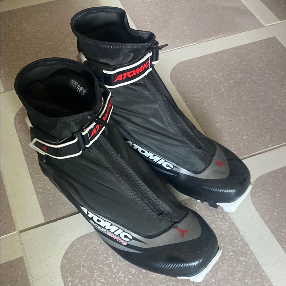 Atomic SNS XC Skate Ski Cross Country boots 42-2/3 (men’s 9.5)